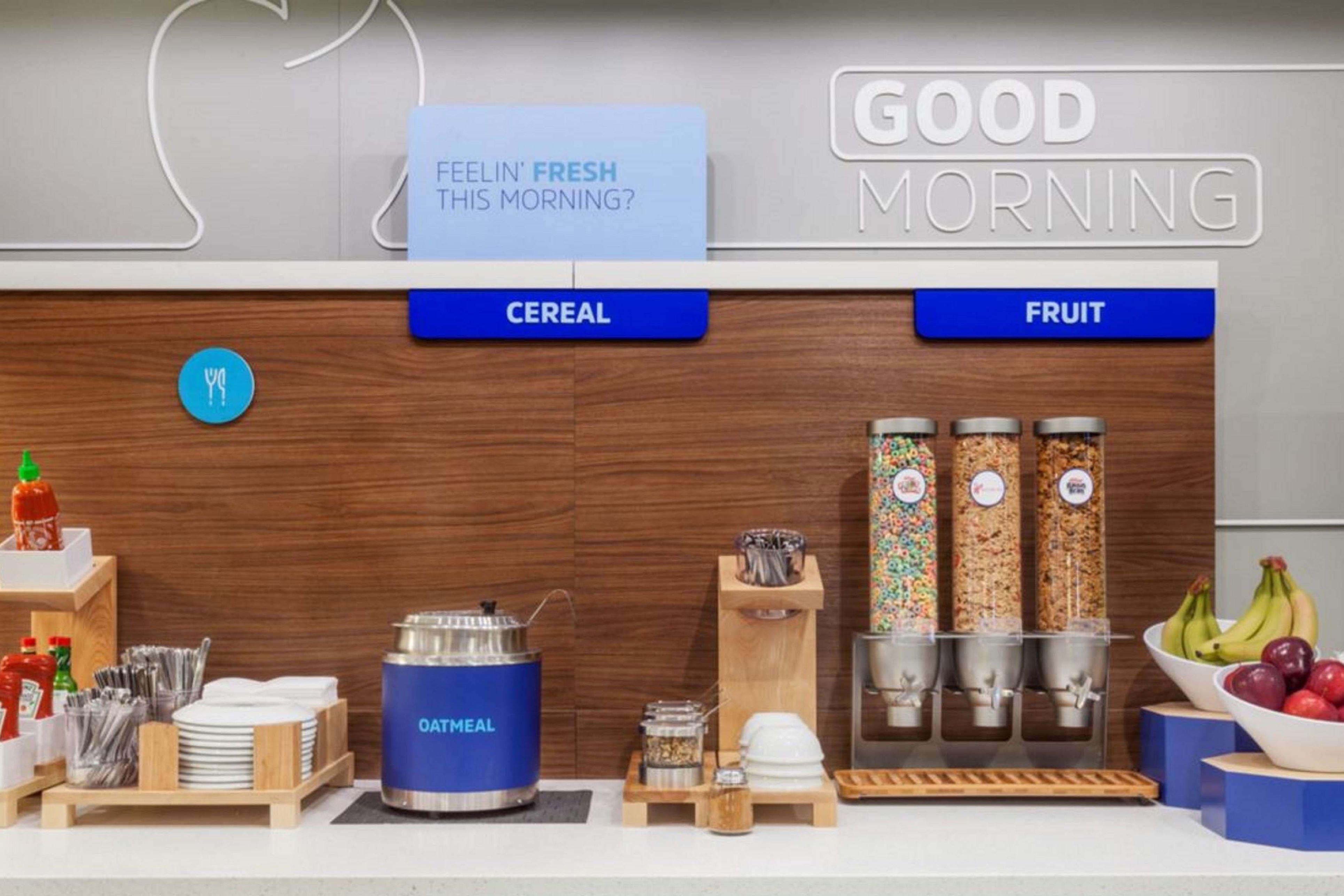 Holiday Inn Express London-I-70 By Ihg מראה חיצוני תמונה