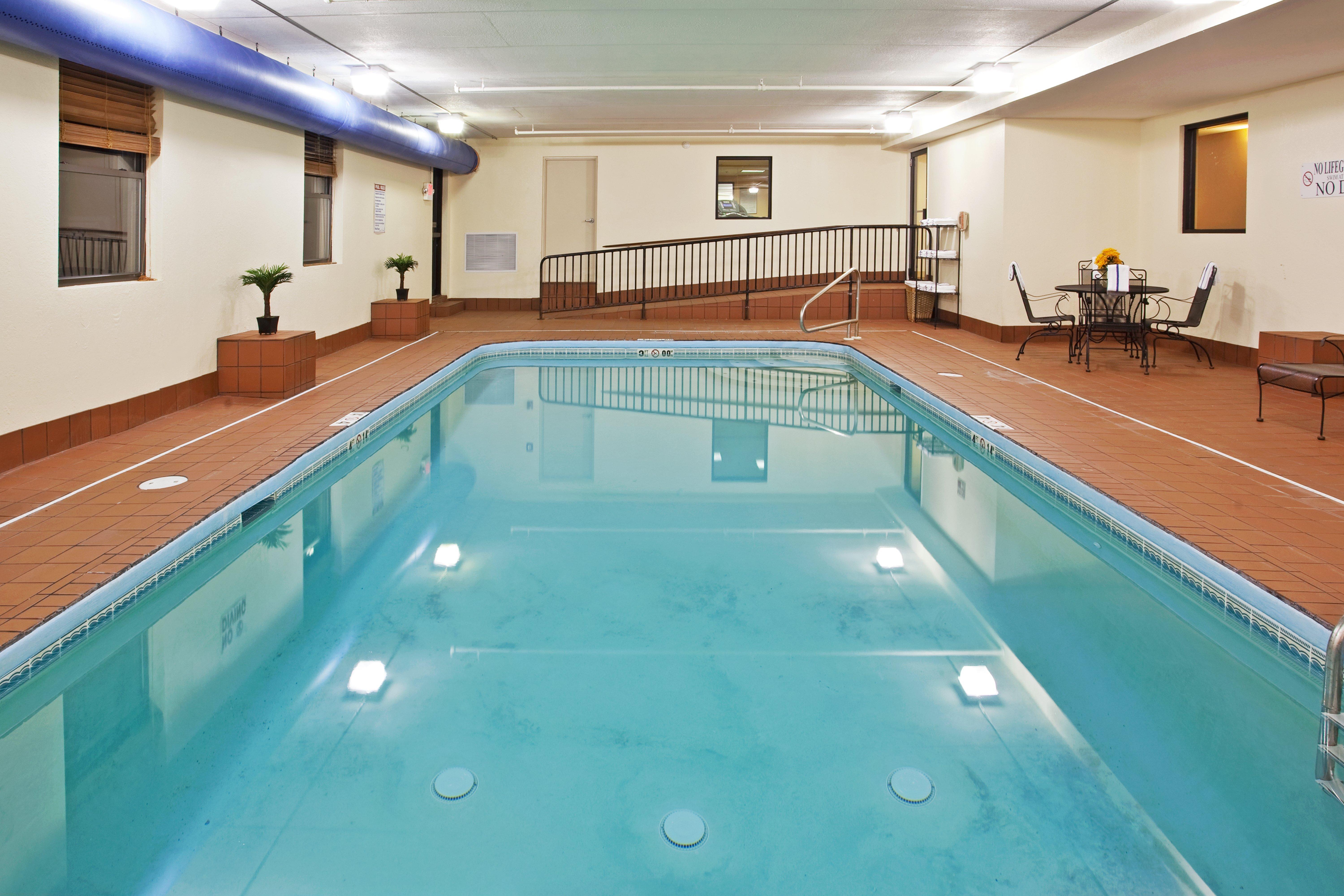 Holiday Inn Express London-I-70 By Ihg מראה חיצוני תמונה